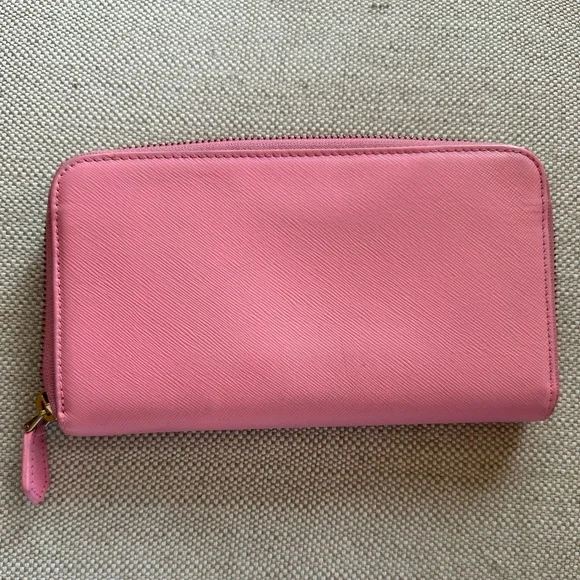 PRADA Zip around Peony Pink Saffiano Bow Wallet. - Picture 3 of 14